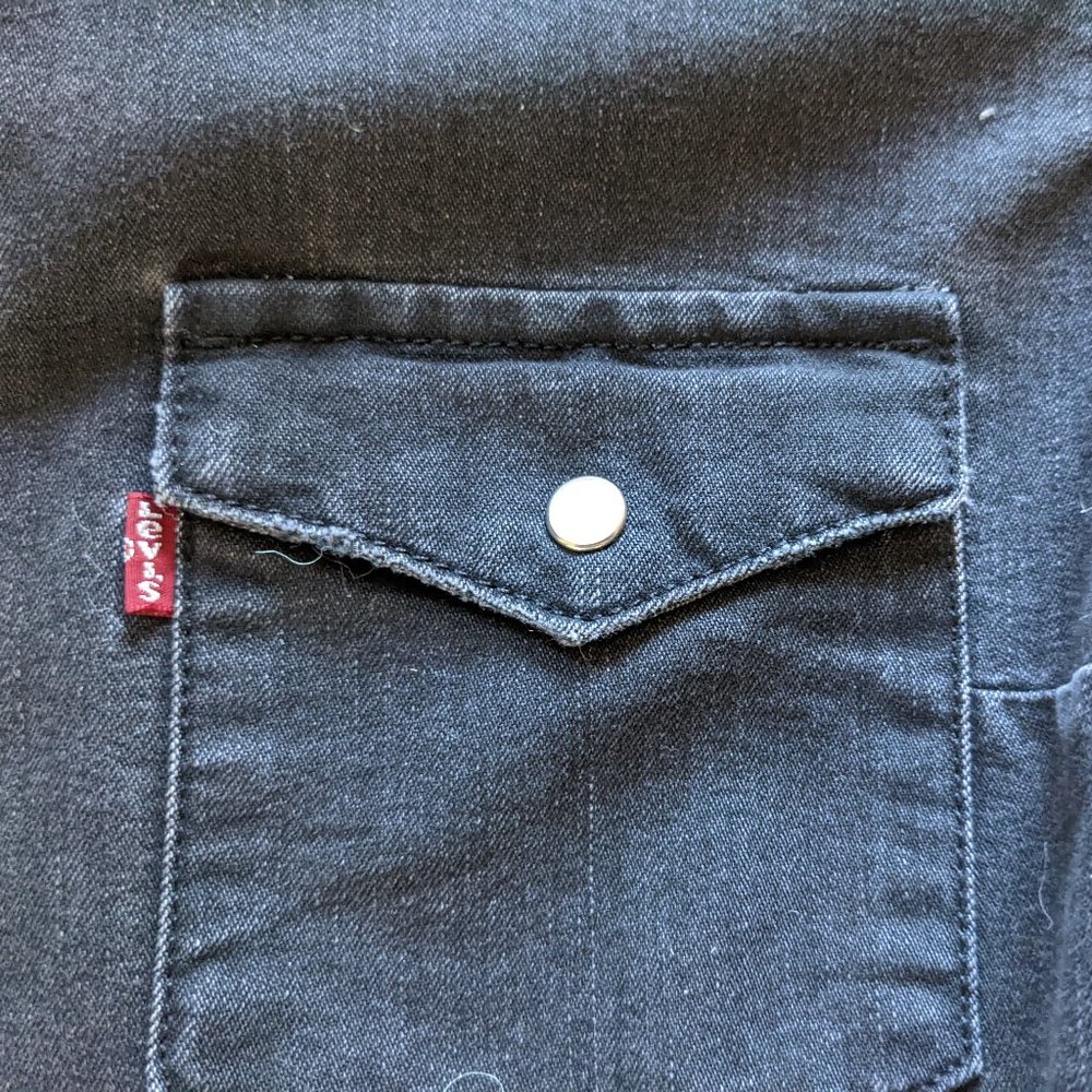 SAMPLE Levis Fringe Black Denim Shirt - Picture 8 of 10
